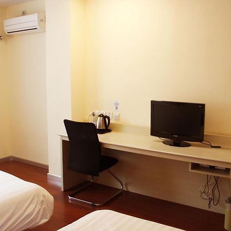 Hanting Hotel Shanghai Hongqiao Railway Station Huqingping Highway Xangai Exterior foto