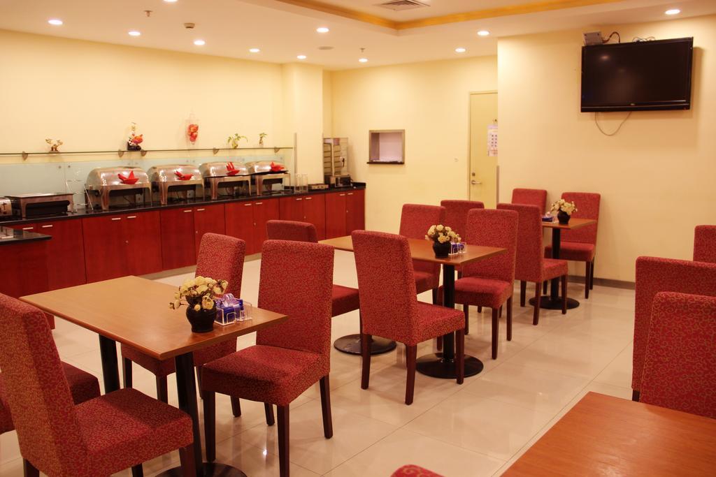 Hanting Hotel Shanghai Hongqiao Railway Station Huqingping Highway Xangai Exterior foto